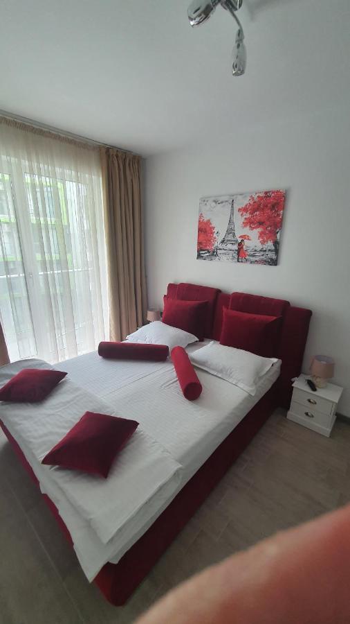 Red.96 Apartamento Năvodari Exterior foto